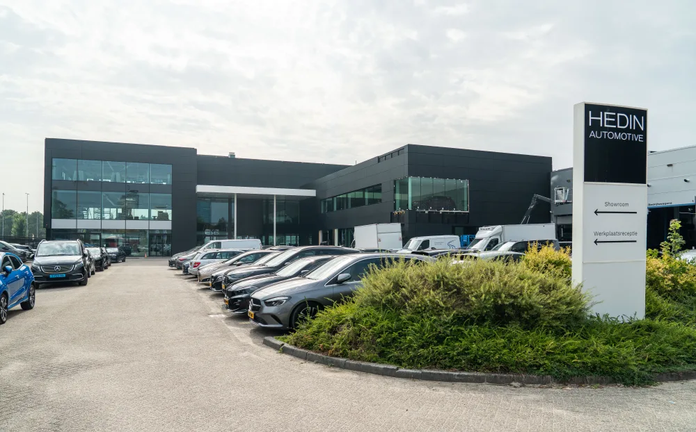 Exterior of a Hedin Automotive branch